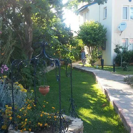 Nehla Datca